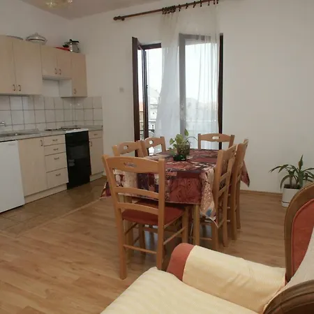 Apartmán With A Parking Space Selce, Crikvenica - 2404 *