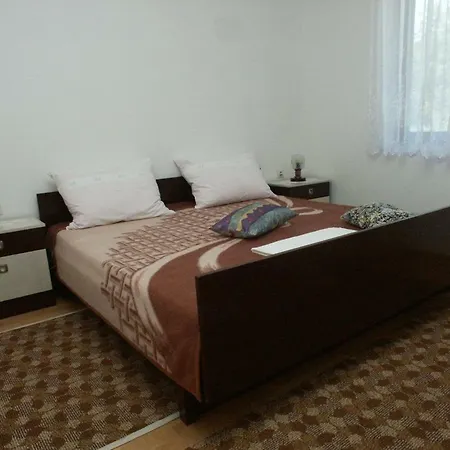 Апартаменты With A Parking Space Selce, Crikvenica - 2404